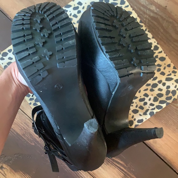 Black Heel Boots - Picture 2 of 2